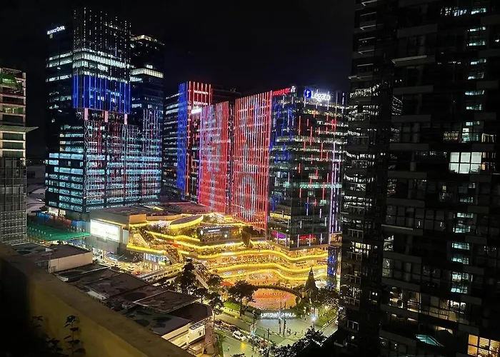 Apartment Elegant 1 Bedroom With Balcony In Uptown Parksuites Ii, Bgc